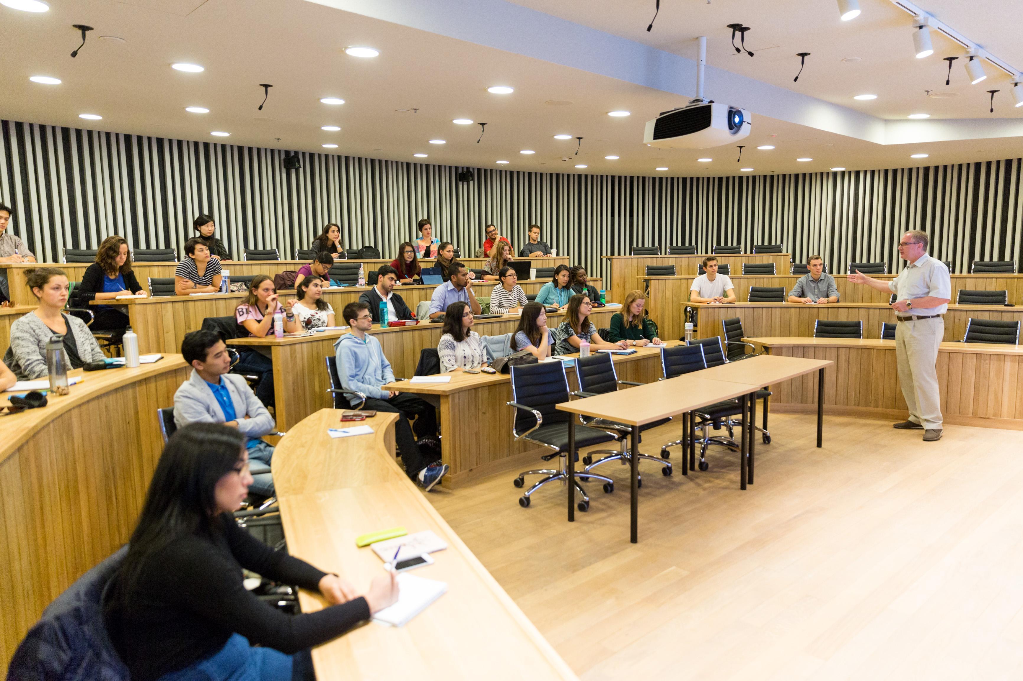 Lorant Czaran, programme officer for the United Nations Office for Outer Space Affairs, speaks to students at CEU. Image credit: CEU